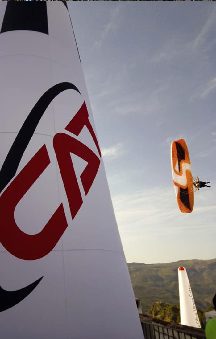 Instalaciones CAT Paramotor: conos de slalom